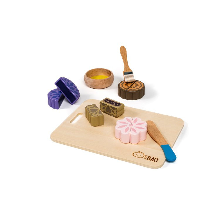 Bitty Bao Wooden Mooncake Set