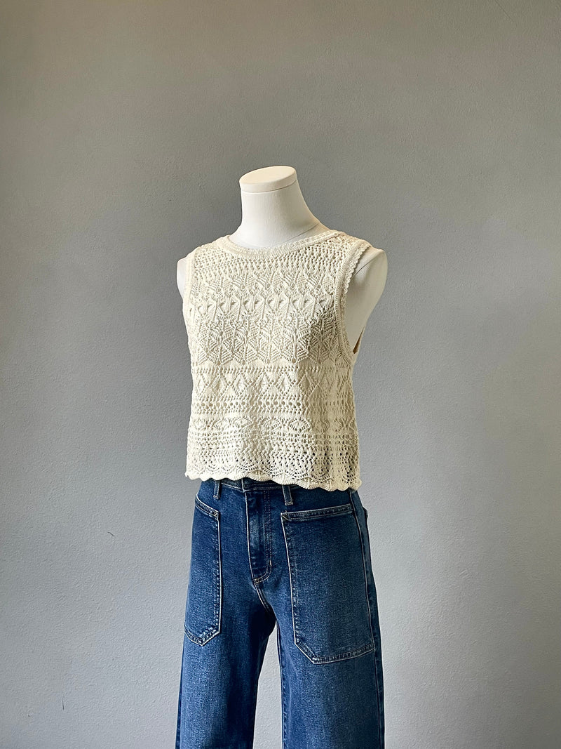 Leo Crochet Top