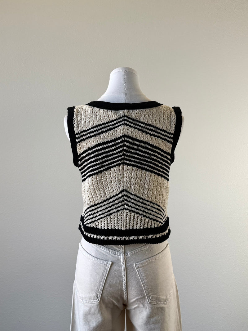 Nori Vest